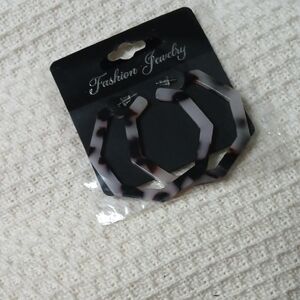 Tortoise Shell Hoop Earrings